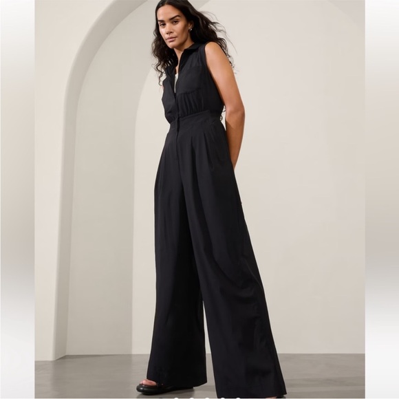 NWT ATHLETA Brooklyn Heights Wide Leg Jumpsuit One Piece Workout Sold Out Size 2 - Picture 1 of 9